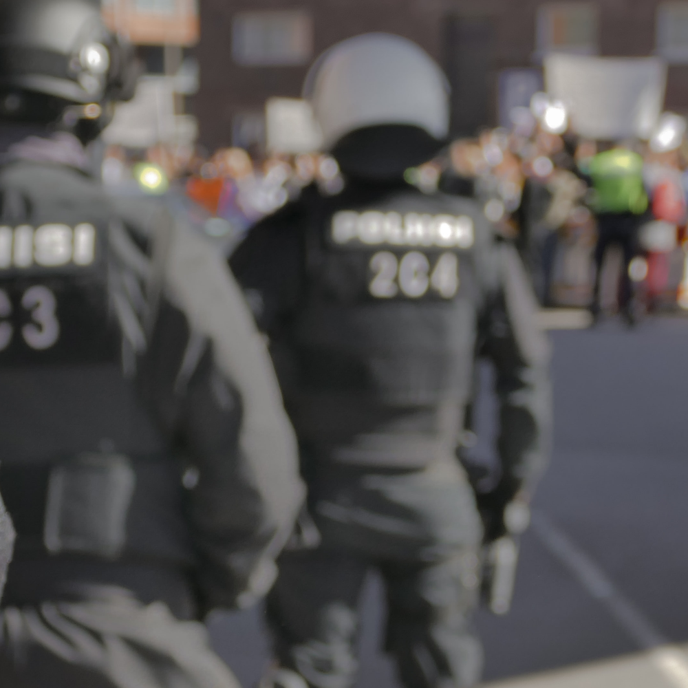 Poliser vid demonstration