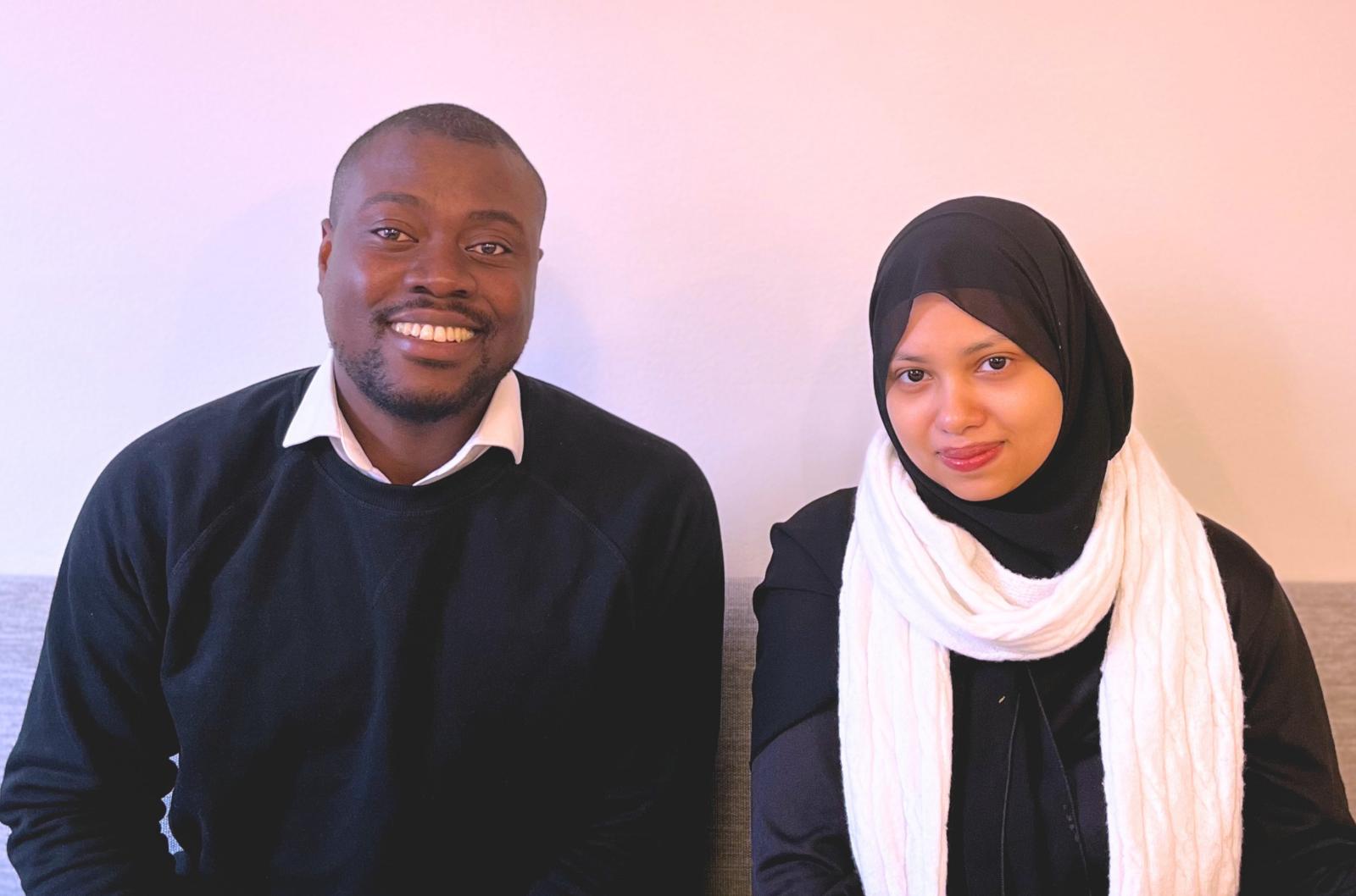 De internationella studenterna Bwalya och Jannatul.