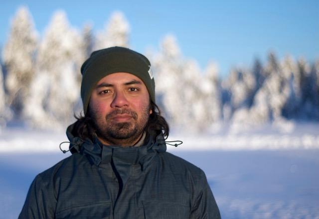 Avit Bhowmik i snön