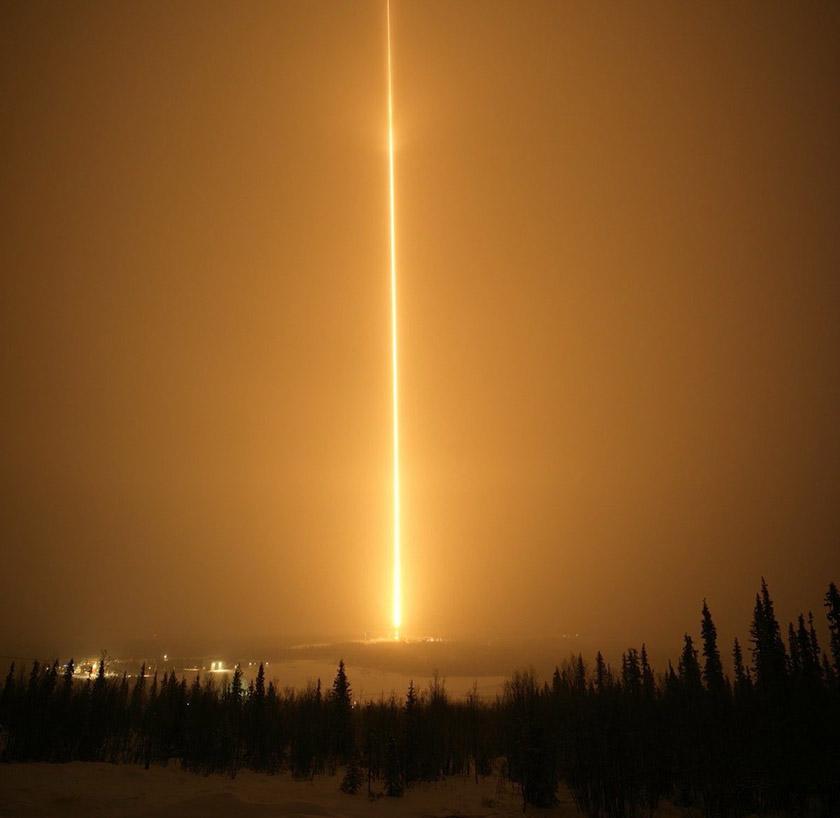 Raketuppskjutning