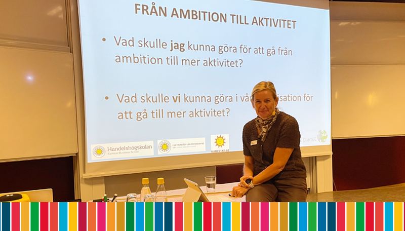 Kvinna på scen