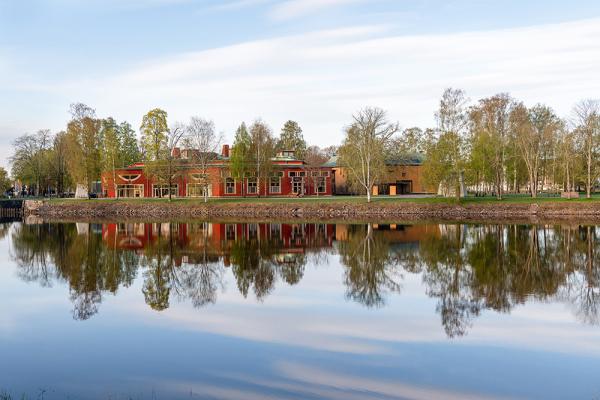 Värmlands museum och Sandgrundsudden i Karlstad