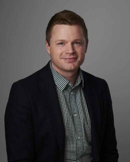 Niklas Jakobsson professor i nationalekonomi installerad 2021