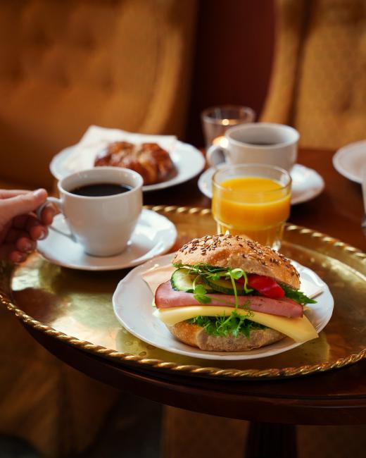 Frukost