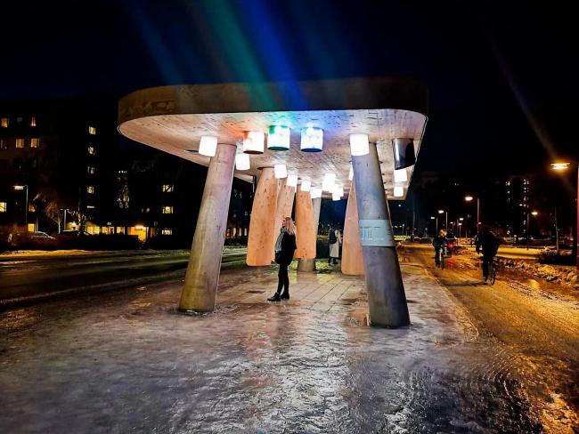 Universum, en busshållplats i Umeå.