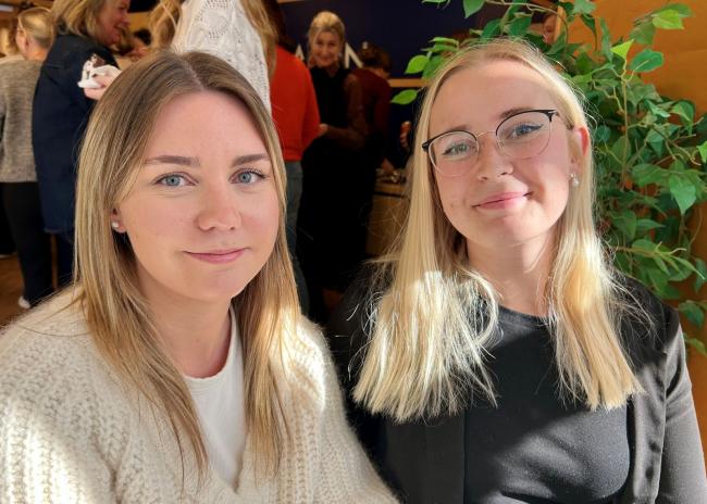 Bild på deltagarna Agnes Clarström och Hanna Lawén  lärare från Munkerudsskolan i Munkfors.