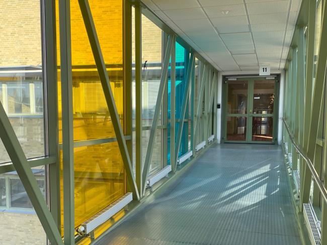 Glasgång mellan Hus 3 och Hus 11