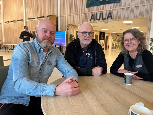Daniel Fornell  Anders Johansson  och Ingrid Rehnström  lärare från Sundsta-Älvkullegymnasiet