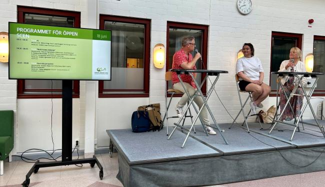 Under dagen rullade ett program på "Öppen scen".