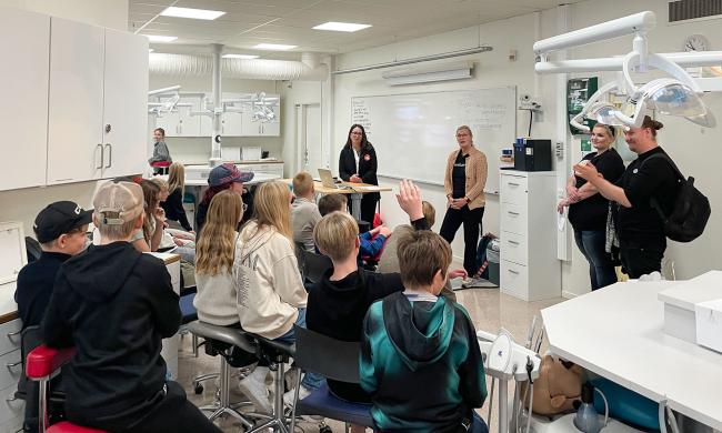 Oralhälsa föreläser på Forskarfredag
