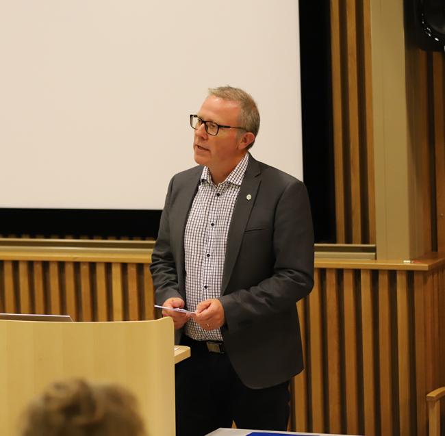Patrik Larsson  prorektor