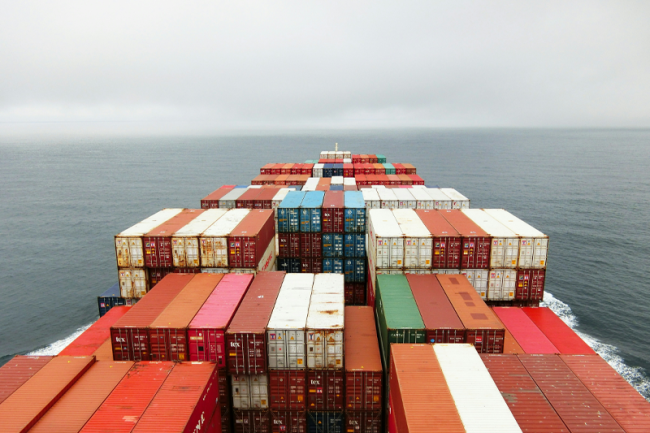 Containerfartyg