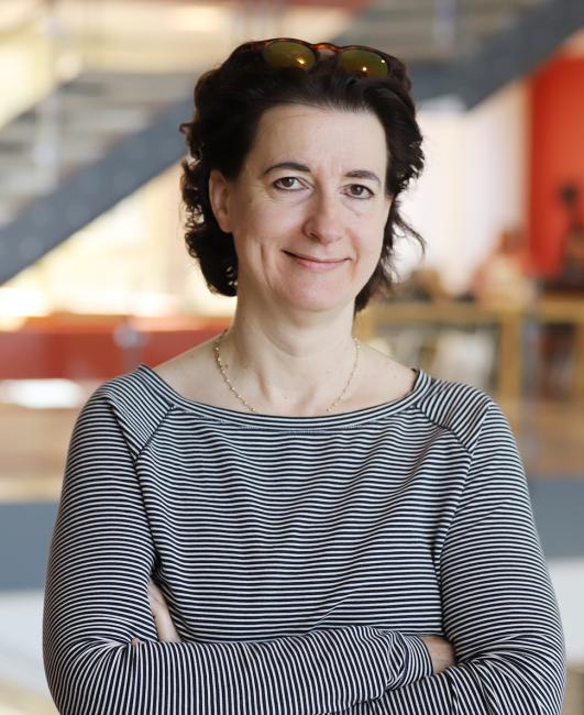 Simone porträttbild